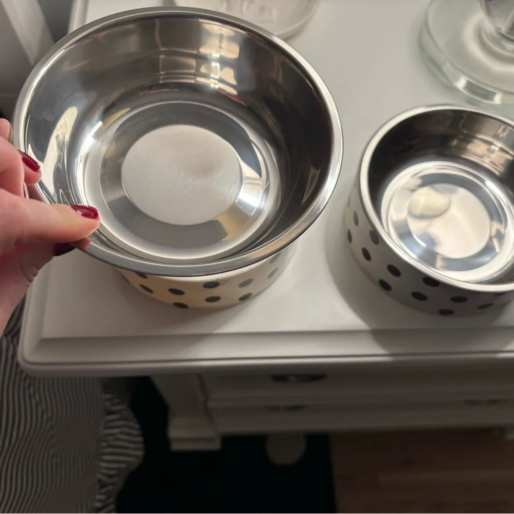 New pet bowls